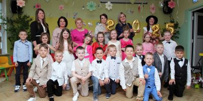 Uz redzēšanos bērnudārzs, jau vairs tu neesi bērniņš mazs, jo tevi gaida skola!