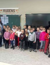 STEM aktivitāte “ciemos uz skolu”