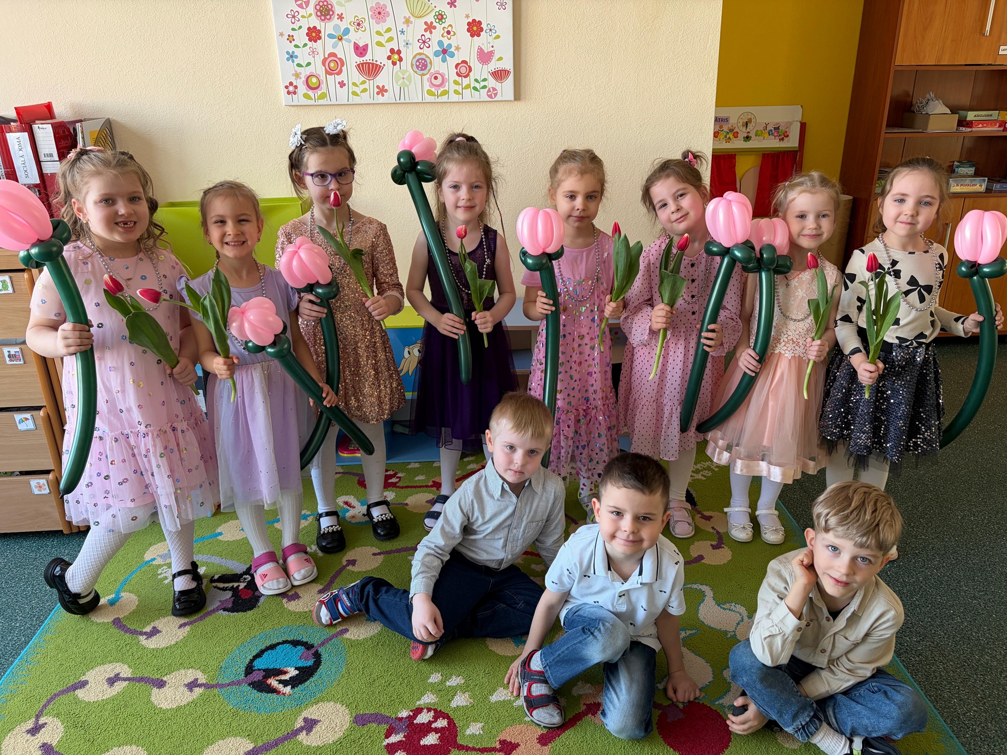 Zēnu pārsteigums meitenēm gr. Zaķītis